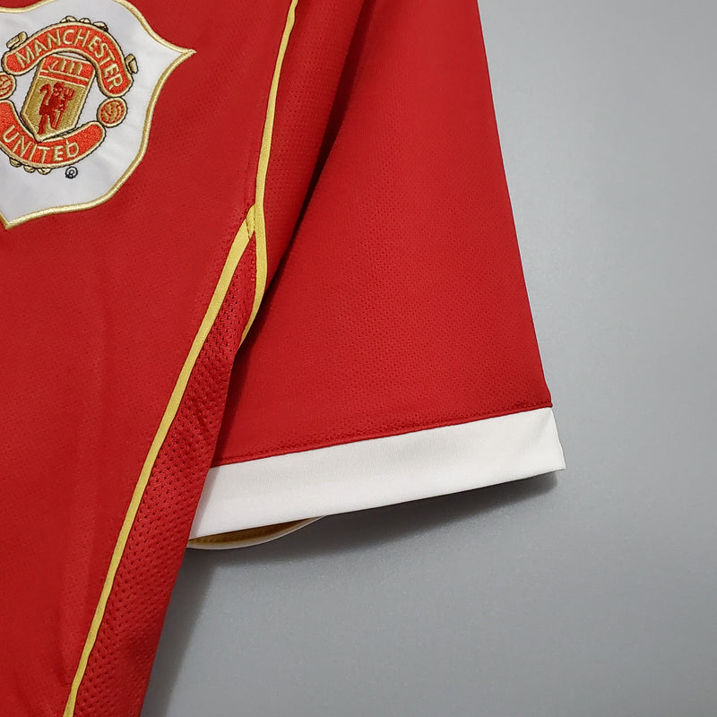 MANCHESTER UNITED I 06/07 homem (RETRO)