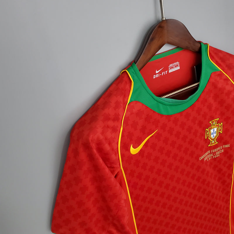 PORTUGAL 2004 man (RETRO)