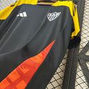 CAMISOLA ATLÉTICO MINEIRO TREINO PRETA 25/26 homem