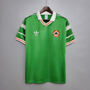 IRELAND I 1988 man (RETRO)