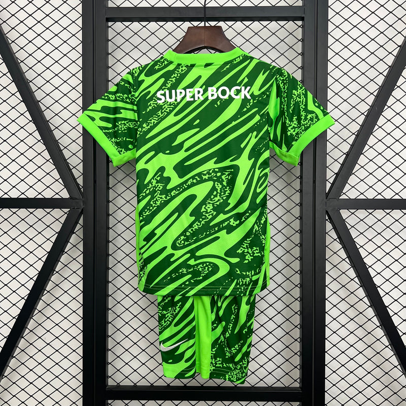 SPORTING CP GUARDA-REDES II 25/26 CONJUNTO INFANTIL