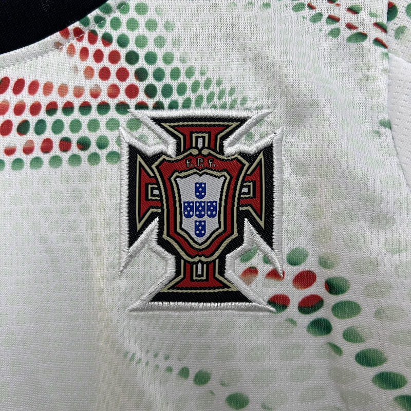 PORTUGAL PUMA II 2025 CONJUNTO INFANTIL (MANGA LONGA)