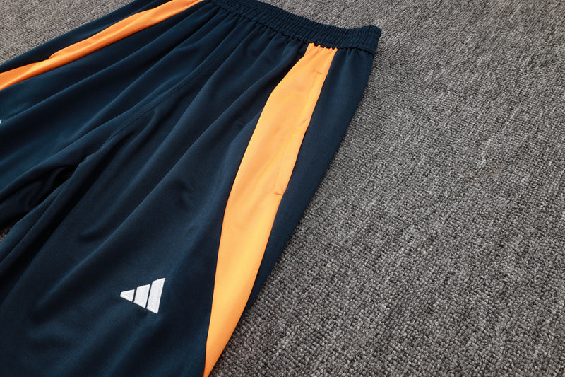 SPORTING TRACKSUIT CR7 23/24 - UNISEX/UNISEX
