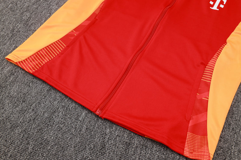 SPORTING TRACKSUIT CR7 23/24 - UNISEX/UNISEX