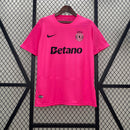 CAMISOLA SPORTING CP ROSA 24/25 (Especial) homem