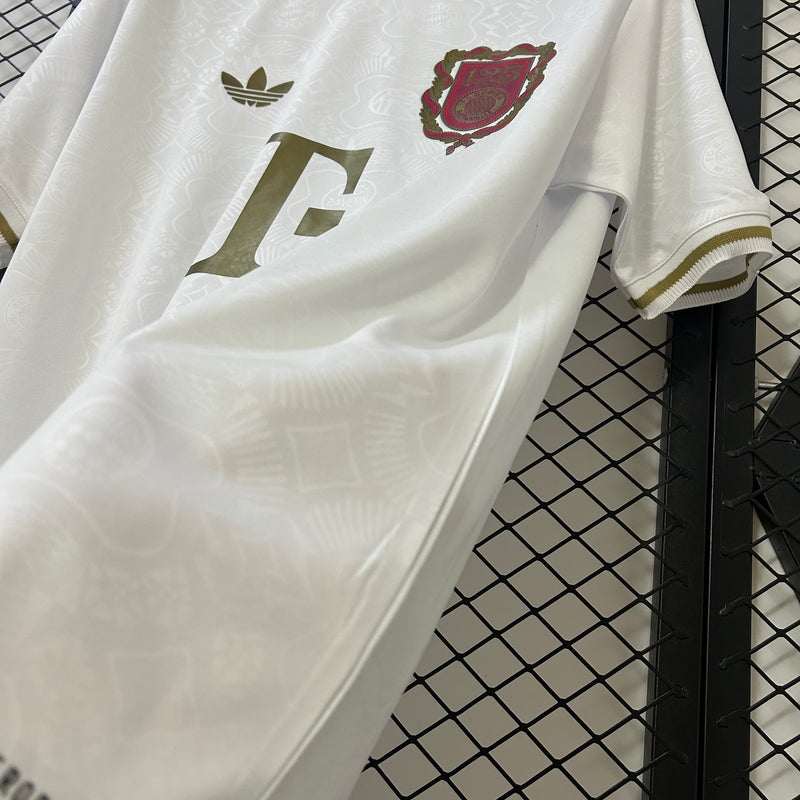 CAMISOLA BAYERN MUNICH EDIÇÃO 125 ANOS III 25/26 homem