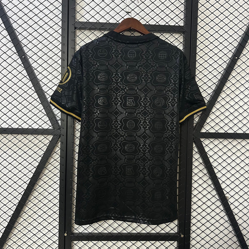 CAMISOLA BAYERN MUNICH EDIÇÃO 125 ANOS II 25/26 homem