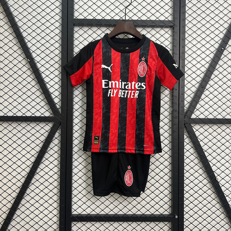 MILAN IV 23/24 KIDS SET