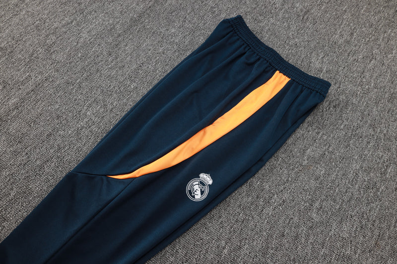 SPORTING TRACKSUIT CR7 23/24 - UNISEX/UNISEX