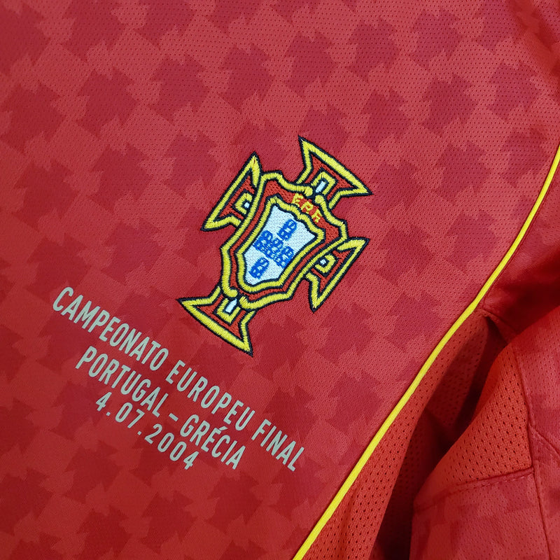 PORTUGAL 2004 man (RETRO)