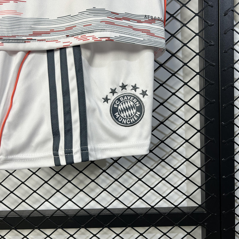 BAYERN DE MUNICH II 25/26 CONJUNTO INFANTIL