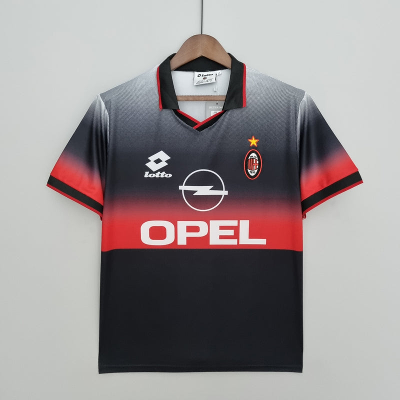 AC MILAN 95/96 TREINO II homem (RETRO)