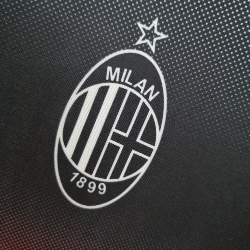 AC MILAN 95/96 TREINO I homem (RETRO)