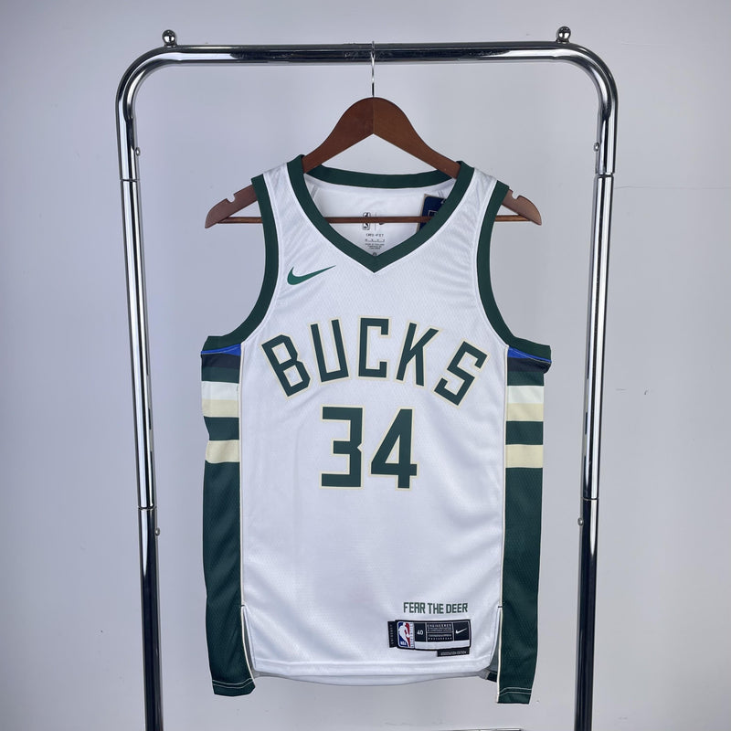MILWAUKEE BUCKS III NBA SWEATSHIRT