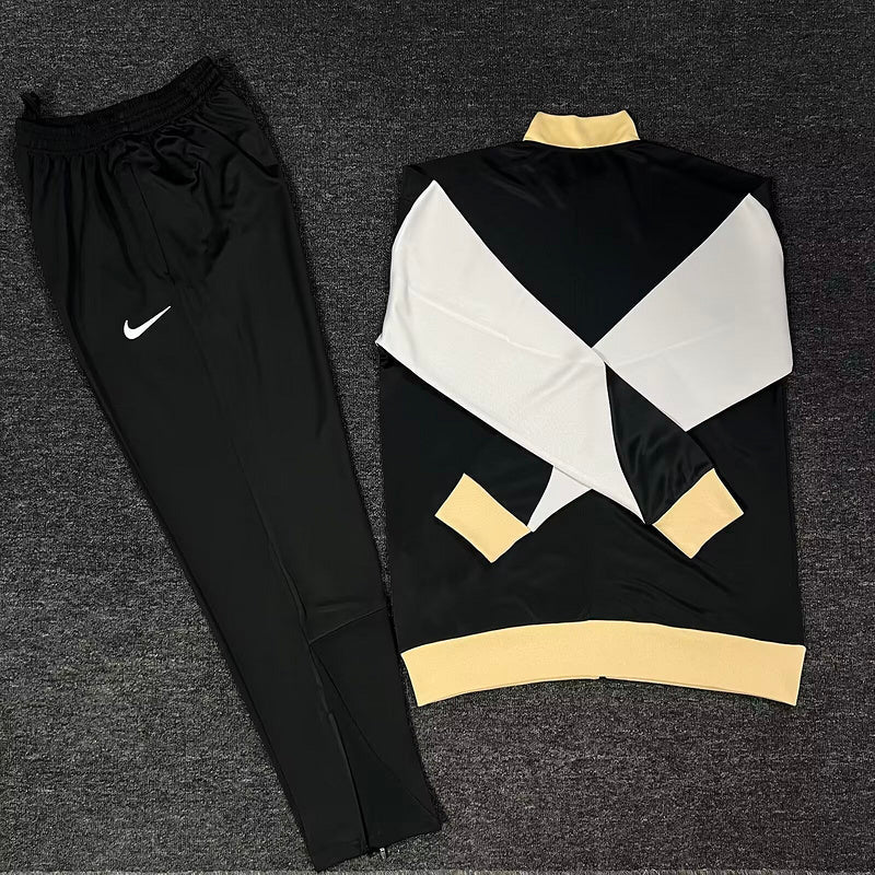 SPORTING TRACKSUIT CR7 23/24 - UNISEX/UNISEX