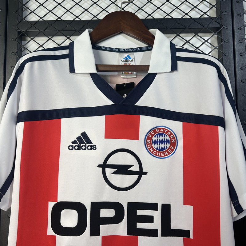 BAYERN DE MUNICH II 00/02 homem (RETRO)