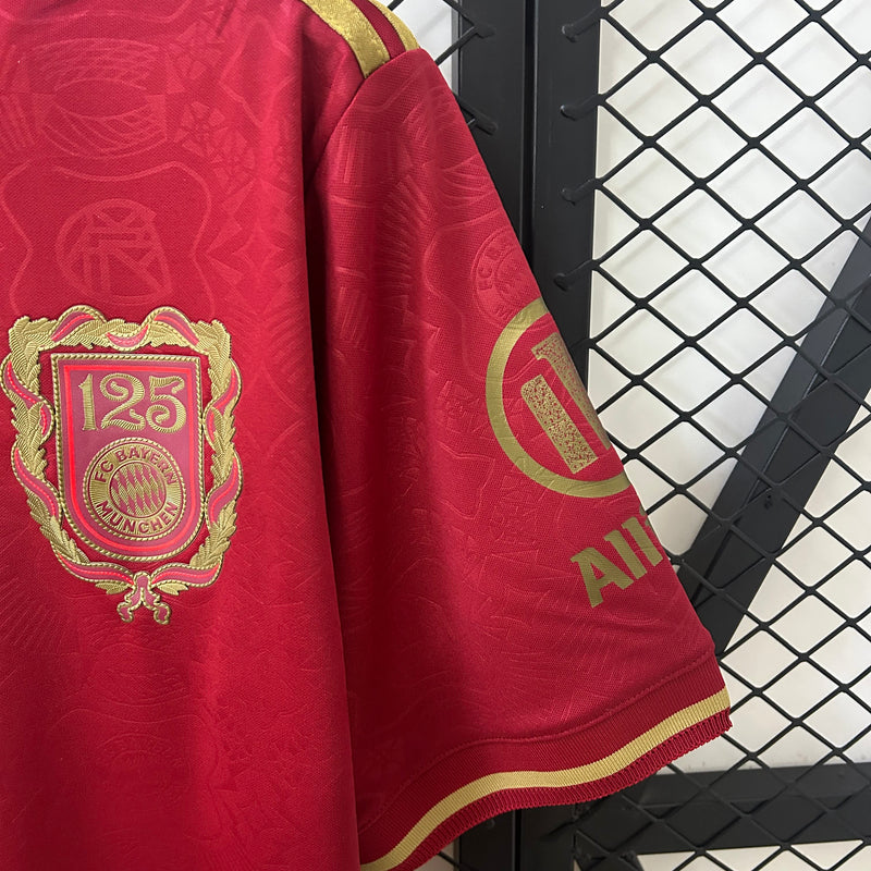 CAMISOLA BAYERN MUNICH EDIÇÃO 125 ANOS I 25/26 homem