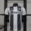 CAMISOLA NEWCASTLE l 25/26 homem (VERSÃO JOGADOR)