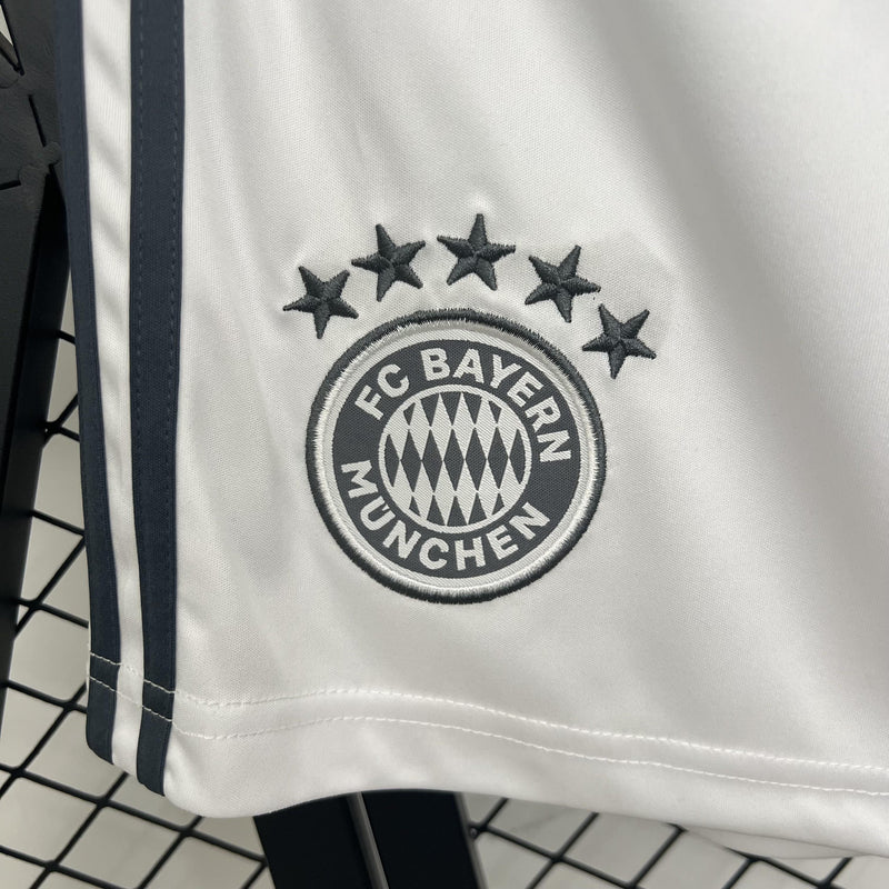 SHORT BAYERN MUNICH II 25/26